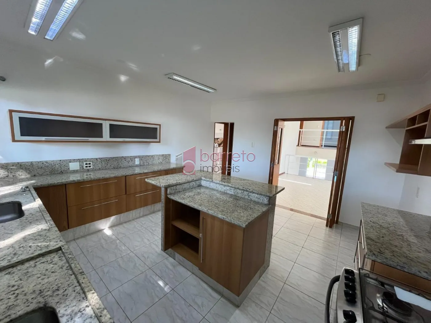 SOBRADO PARA VENDA OU LOCAÇÃO NO CONDOMÍNIO RESIDENCIAL DOS LAGOS – ITUPEVA/SP.