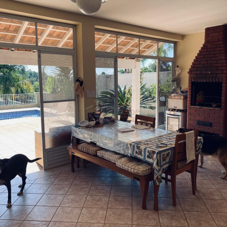 CASA SOBRADO COM 04 SUÍTES À VENDA NO CONDOMÍNIO VILLAGE MORRO ALTO – ITUPEVA/SP