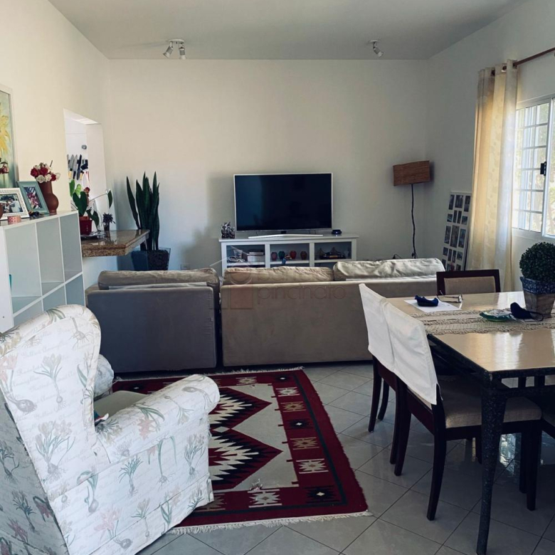 CASA SOBRADO COM 04 SUÍTES À VENDA NO CONDOMÍNIO VILLAGE MORRO ALTO – ITUPEVA/SP