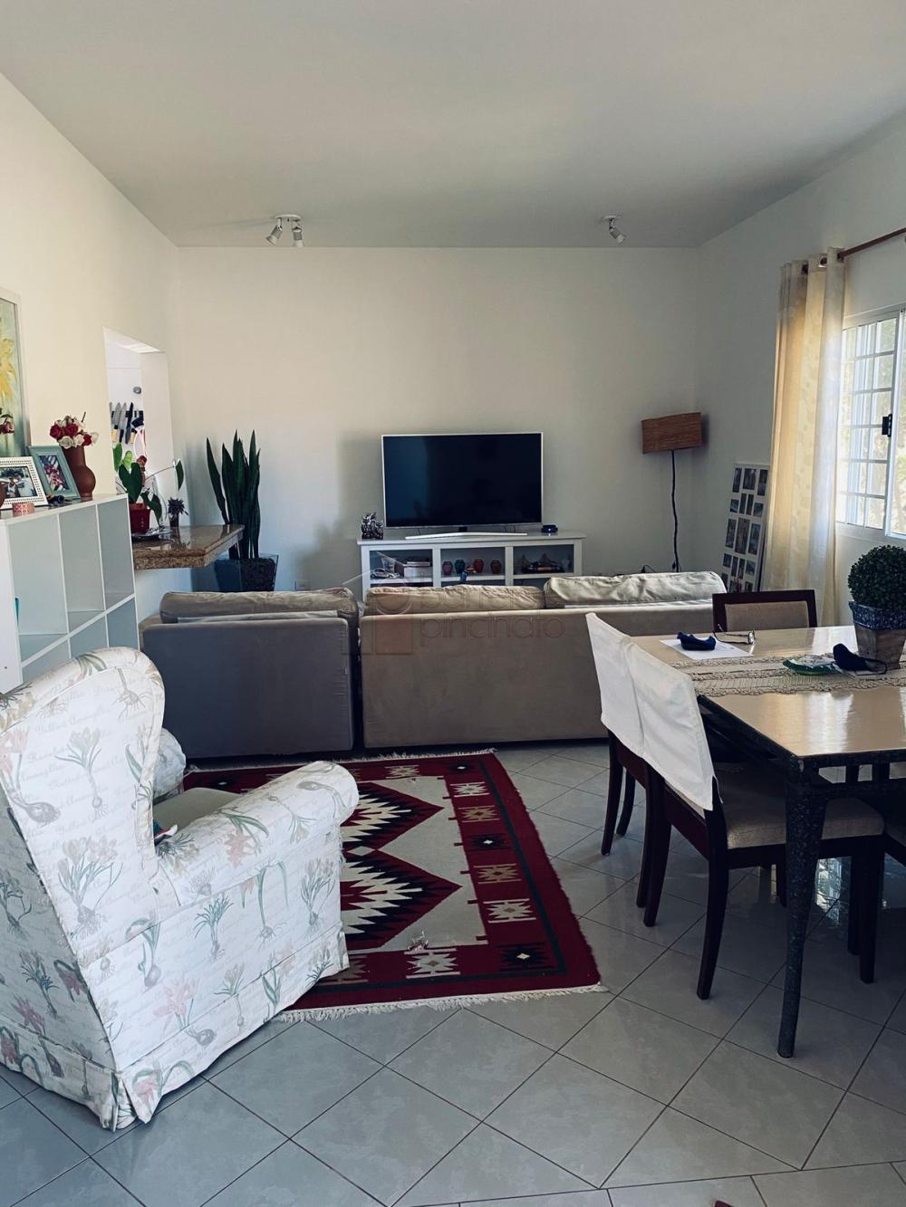 CASA SOBRADO COM 04 SUÍTES À VENDA NO CONDOMÍNIO VILLAGE MORRO ALTO – ITUPEVA/SP