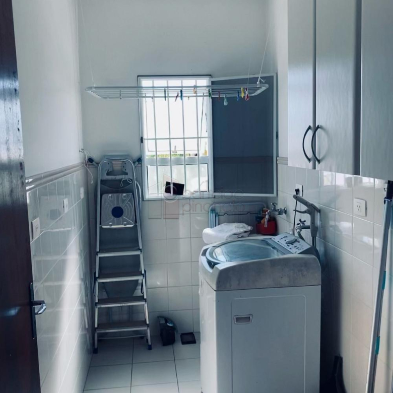 CASA SOBRADO COM 04 SUÍTES À VENDA NO CONDOMÍNIO VILLAGE MORRO ALTO – ITUPEVA/SP