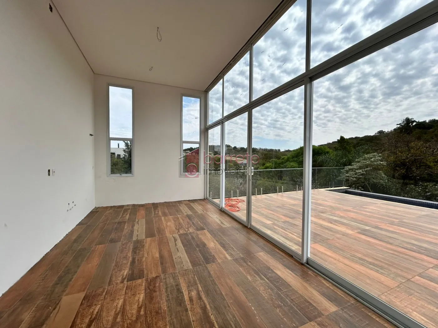 CASA À VENDA NO CONDOMÍNIO RESEDÁS EM ITUPEVA/SP