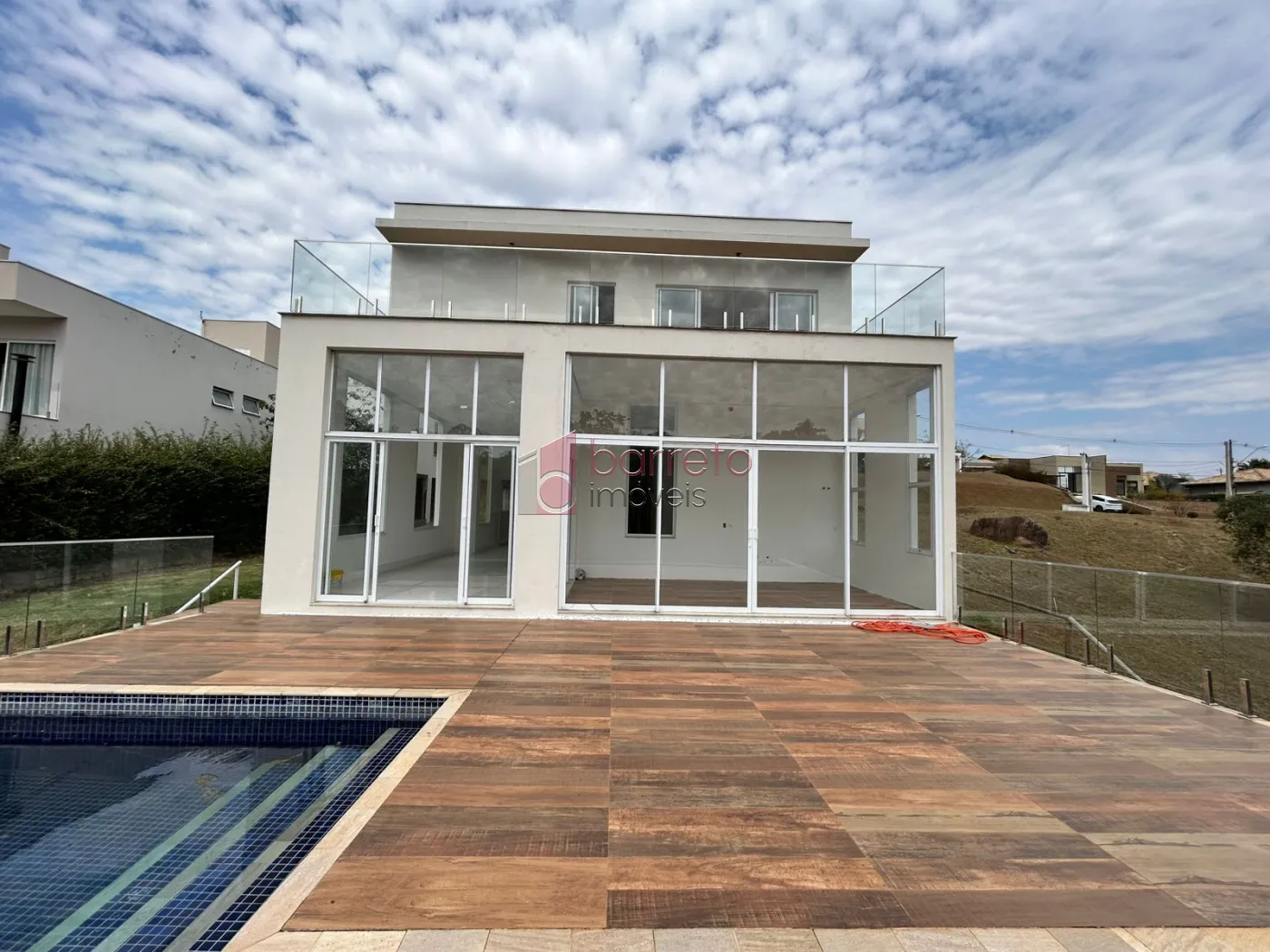 CASA À VENDA NO CONDOMÍNIO RESEDÁS EM ITUPEVA/SP