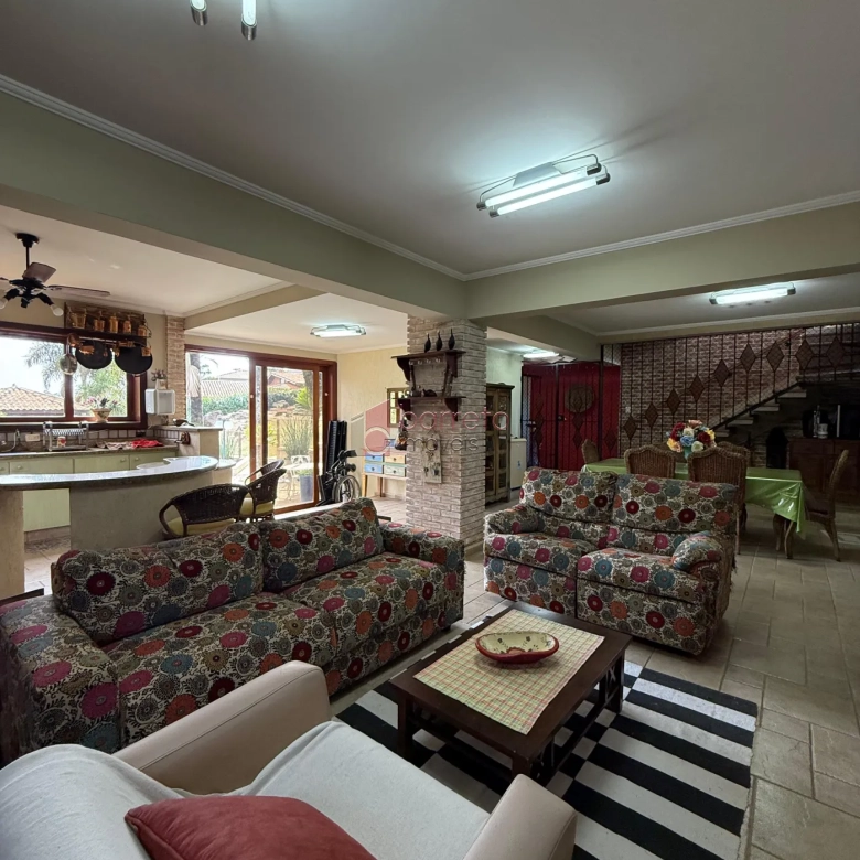 CASA À VENDA NO CONDOMÍNIO VILLAGE ÁGUAS DE SANTA ELISA EM ITUPEVA/SP