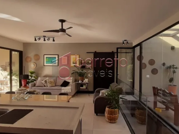CASA PARA VENDA NO CONDOMÍNIO COLINAS DE INHANDJARA – ITUPEVA/SP