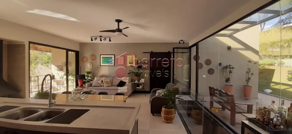 CASA PARA VENDA NO CONDOMÍNIO COLINAS DE INHANDJARA – ITUPEVA/SP