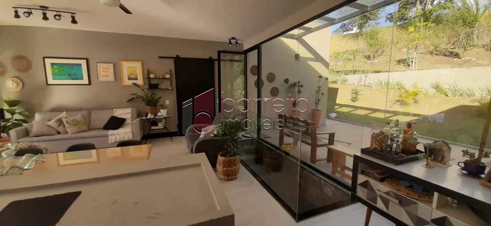 CASA PARA VENDA NO CONDOMÍNIO COLINAS DE INHANDJARA – ITUPEVA/SP