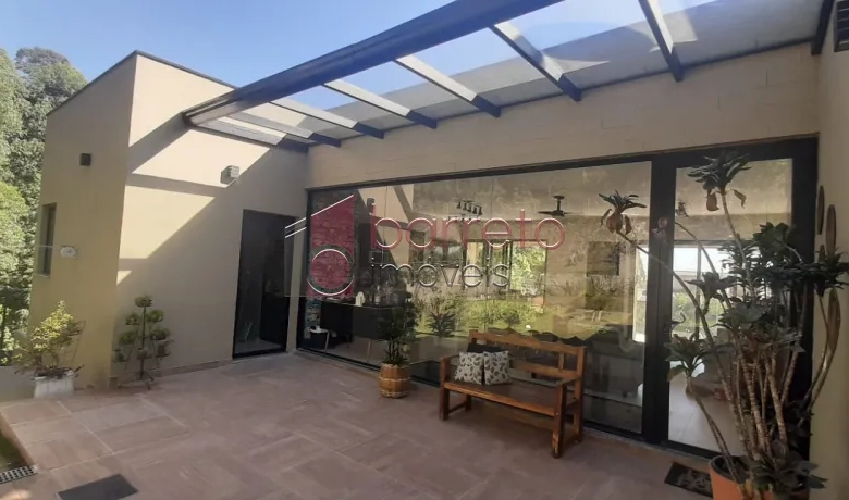CASA PARA VENDA NO CONDOMÍNIO COLINAS DE INHANDJARA – ITUPEVA/SP