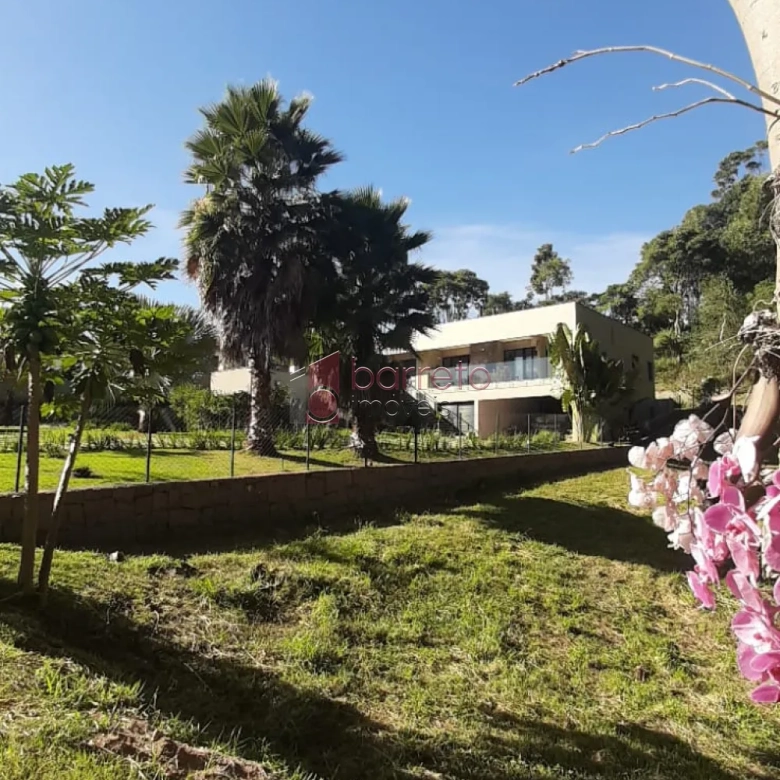 CASA PARA VENDA NO CONDOMÍNIO COLINAS DE INHANDJARA – ITUPEVA/SP