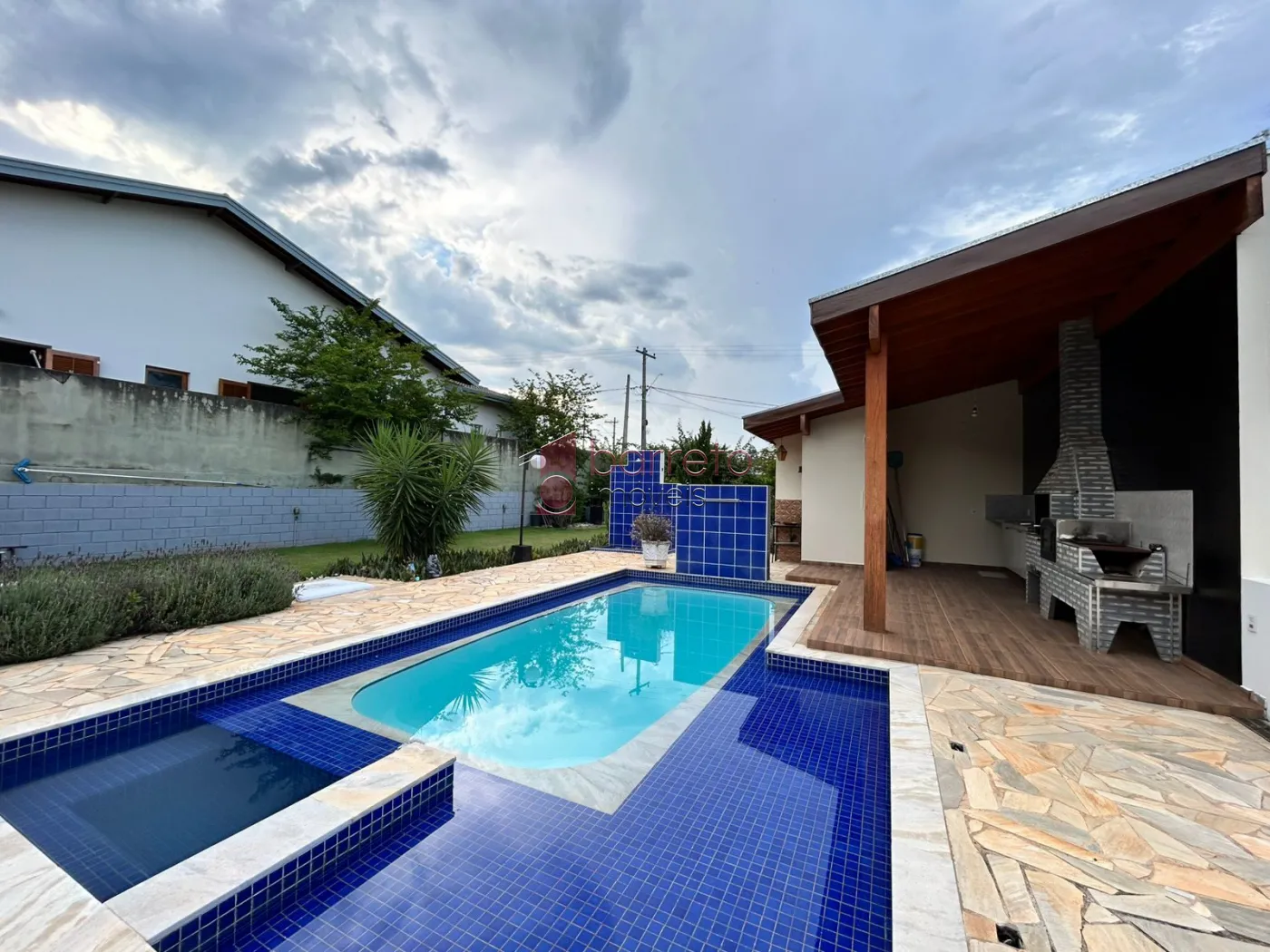 CASA À VENDA NO CONDOMÍNIO TERRAS DE SANTA TERESA EM ITUPEVA/SP