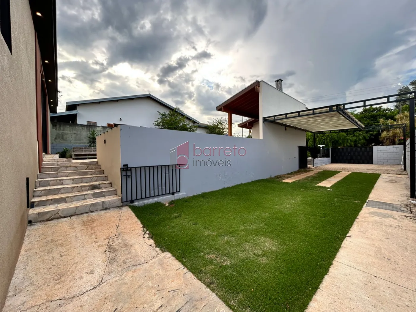 CASA À VENDA NO CONDOMÍNIO TERRAS DE SANTA TERESA EM ITUPEVA/SP