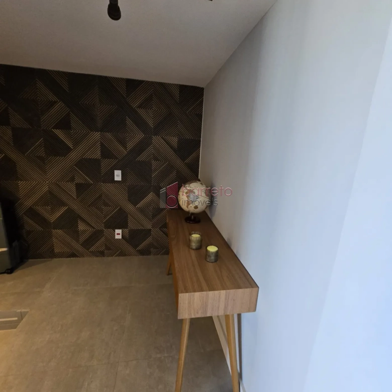 SOBRADO À VENDA – 5 QUARTOS – CONDOMÍNIO SERRAZUL II – ITUPEVA/SP