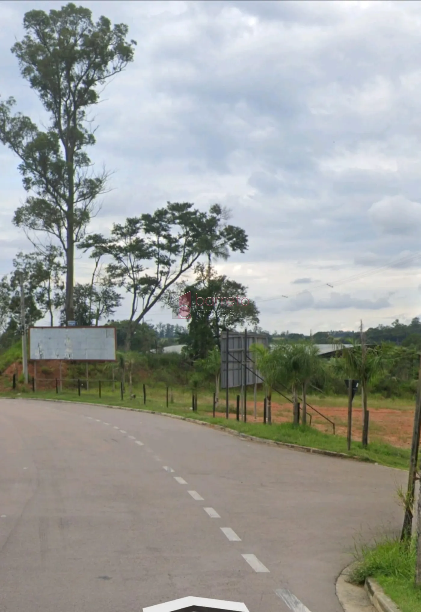 ÁREA INDUSTRIAL À VENDA NA RODOVIA DOM PAULINO BUENO COUTO KM 74,5 ITUPEVA DIVISA COM JUNDIAÍ/SP