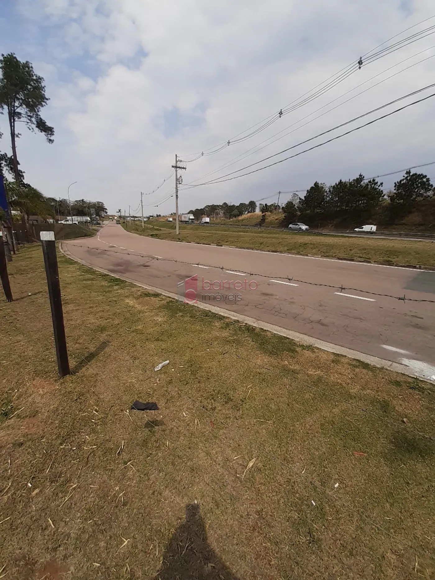 ÁREA INDUSTRIAL À VENDA NA RODOVIA DOM PAULINO BUENO COUTO KM 74,5 ITUPEVA DIVISA COM JUNDIAÍ/SP