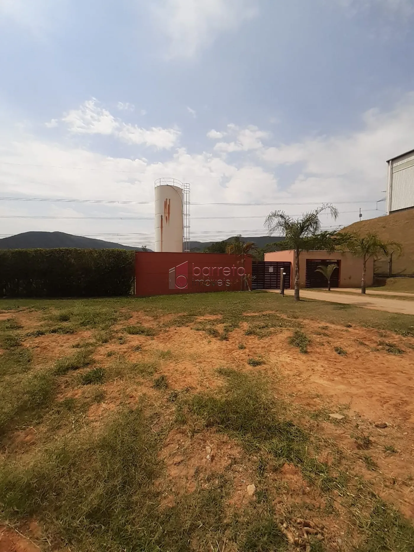 ÁREA INDUSTRIAL À VENDA NA RODOVIA DOM PAULINO BUENO COUTO KM 74,5 ITUPEVA DIVISA COM JUNDIAÍ/SP
