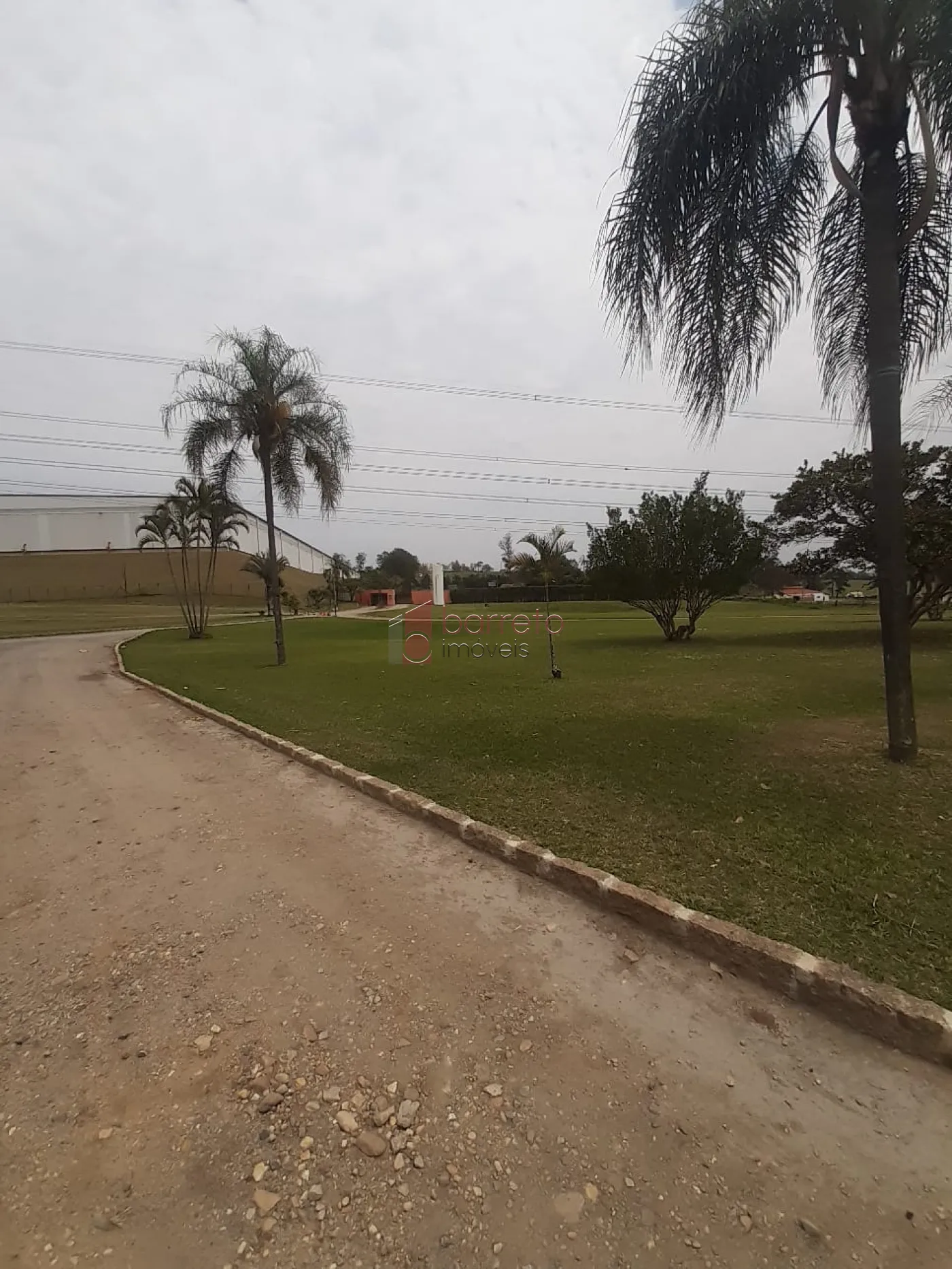 ÁREA INDUSTRIAL À VENDA NA RODOVIA DOM PAULINO BUENO COUTO KM 74,5 ITUPEVA DIVISA COM JUNDIAÍ/SP