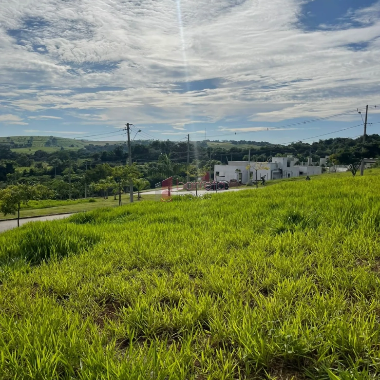 TERRENO À VENDA NO CONDOMÍNIO RESERVA SANTA MÔNICA – ITUPEVA/SP