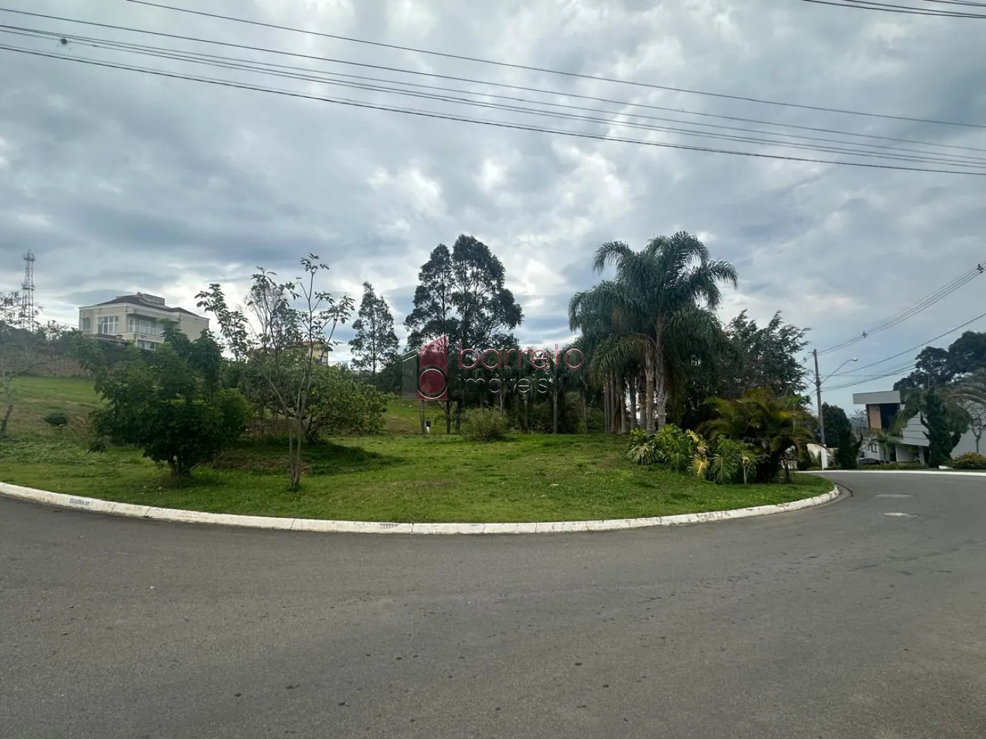 TERRENO PARA VENDA NO CONDOMÍNIO COLINAS DE INHANDJARA – ITUPEVA/SP
