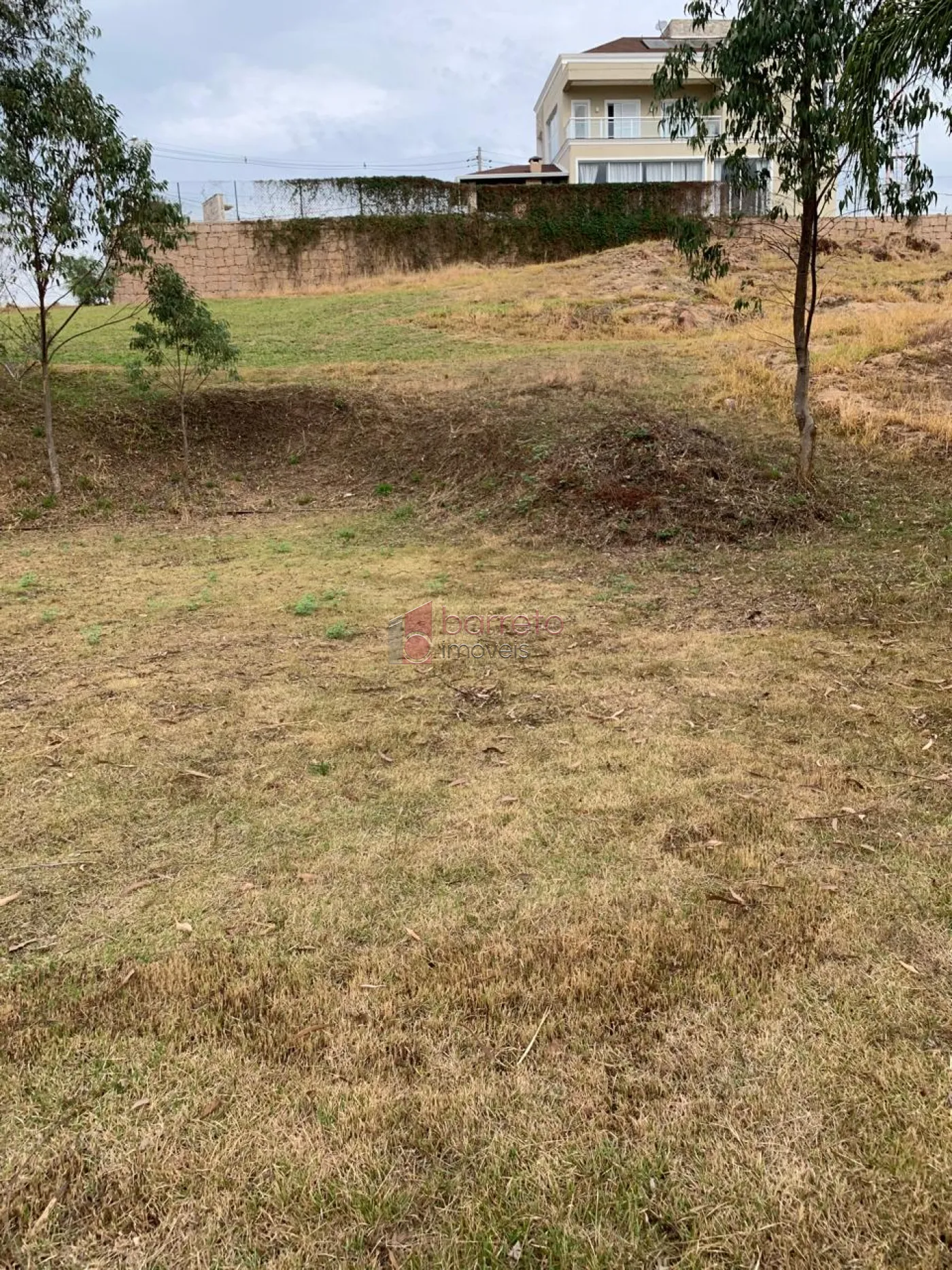 TERRENO PARA VENDA NO CONDOMÍNIO COLINAS DE INHANDJARA – ITUPEVA/SP
