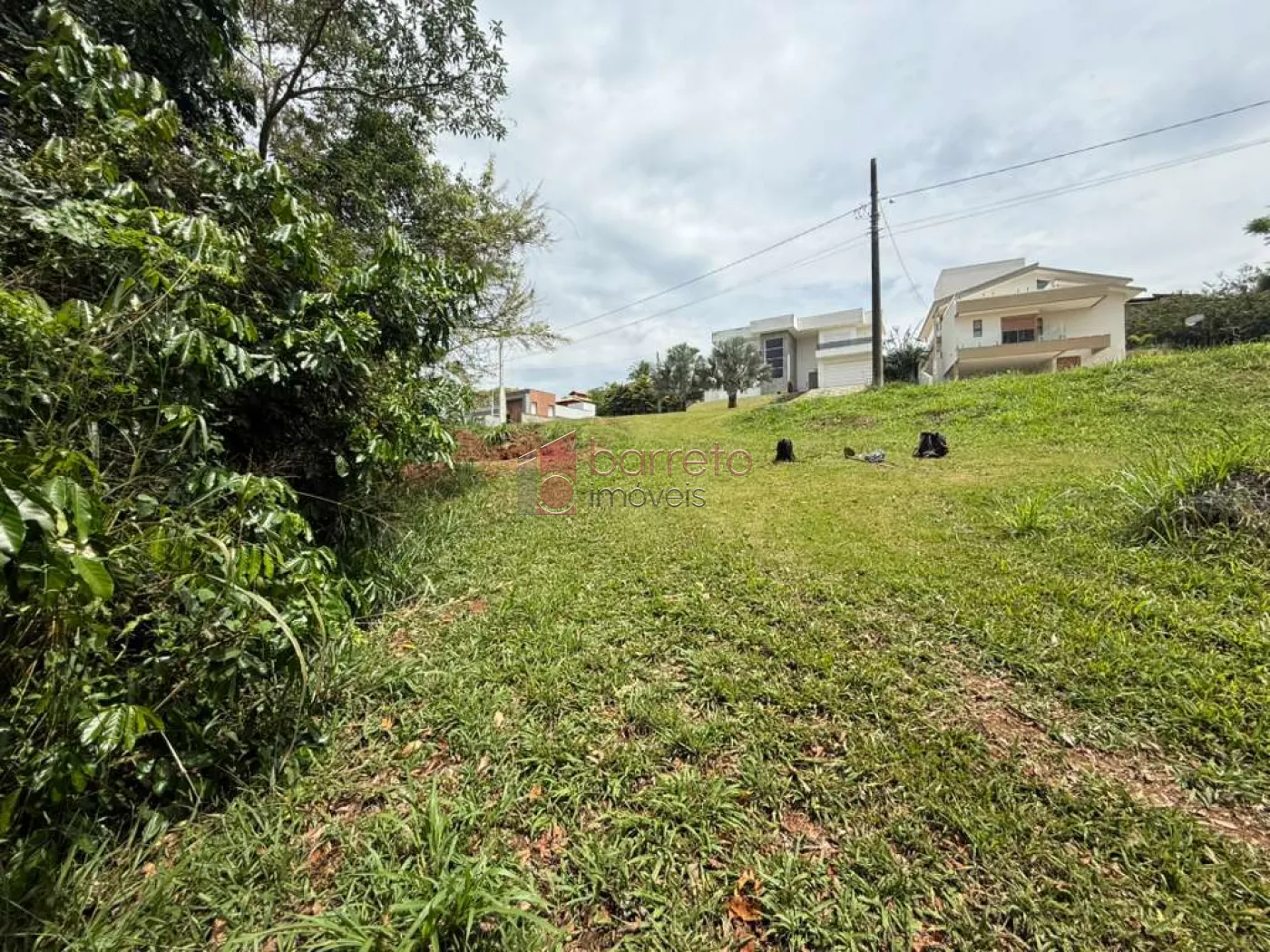 TERRENO À VENDA NO CONDOMÍNIO TERRAS DE SANTA TERESA EM ITUPEVA/SP