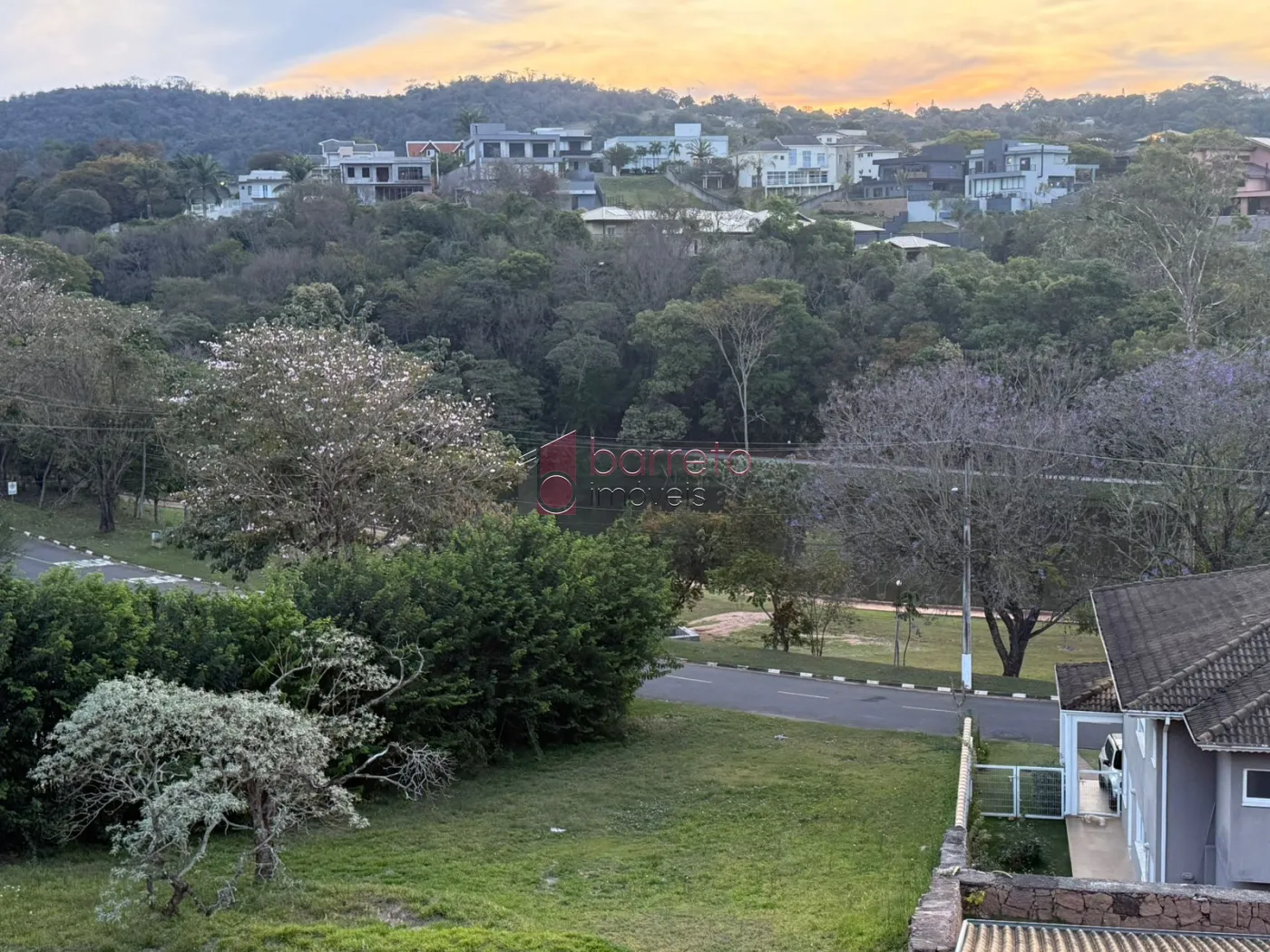 TERRENO À VENDA NO CONDOMÍNIO RESIDENCIAL DOS LAGOS EM ITUPEVA/SP