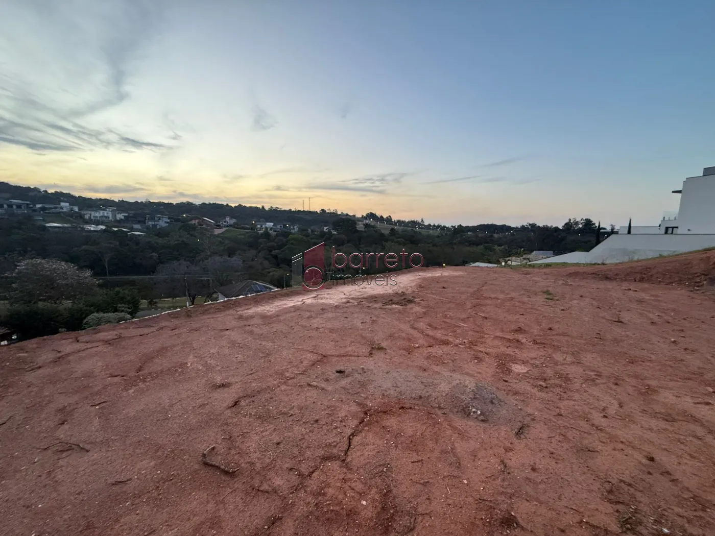 TERRENO À VENDA NO CONDOMÍNIO RESIDENCIAL DOS LAGOS EM ITUPEVA/SP
