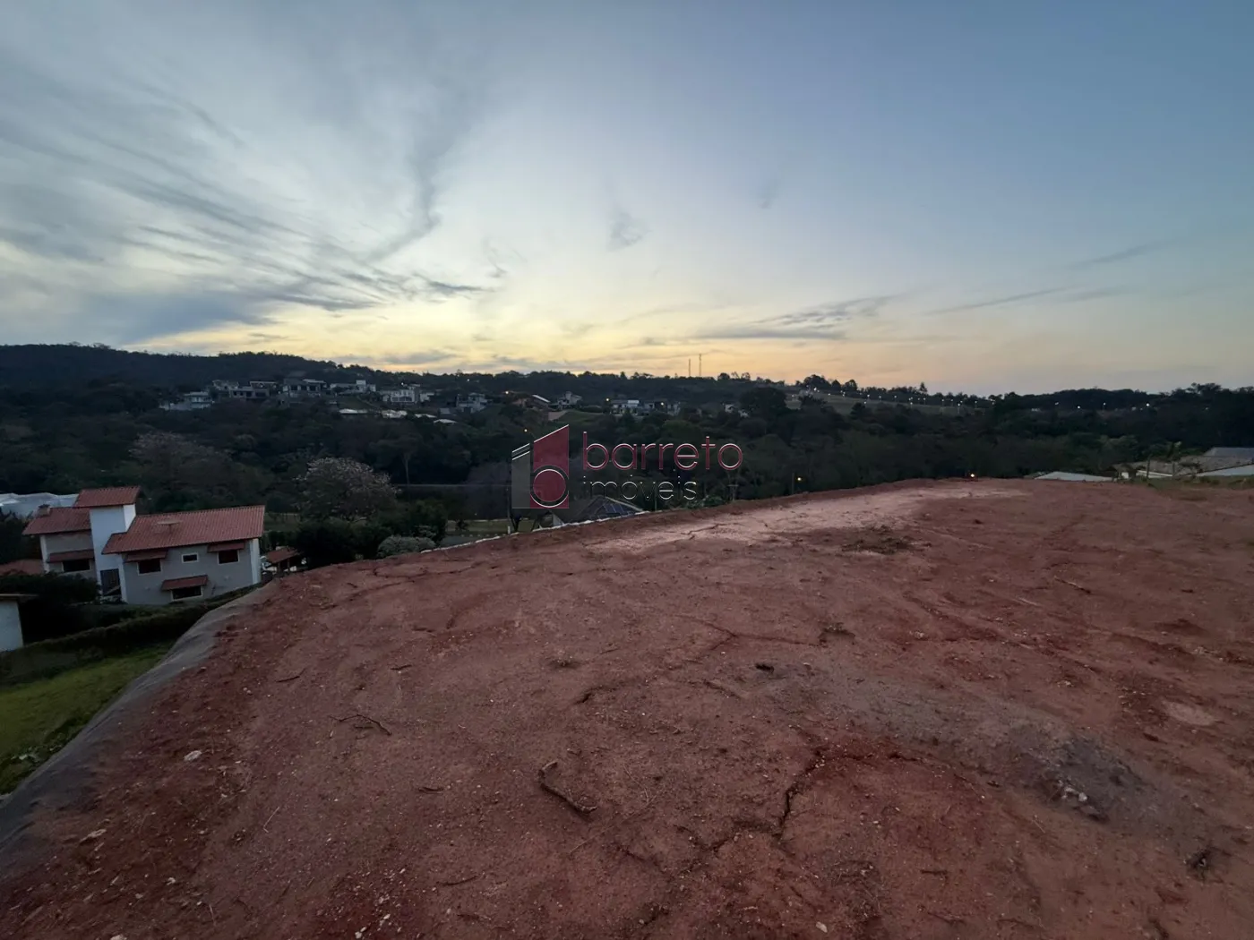 TERRENO À VENDA NO CONDOMÍNIO RESIDENCIAL DOS LAGOS EM ITUPEVA/SP