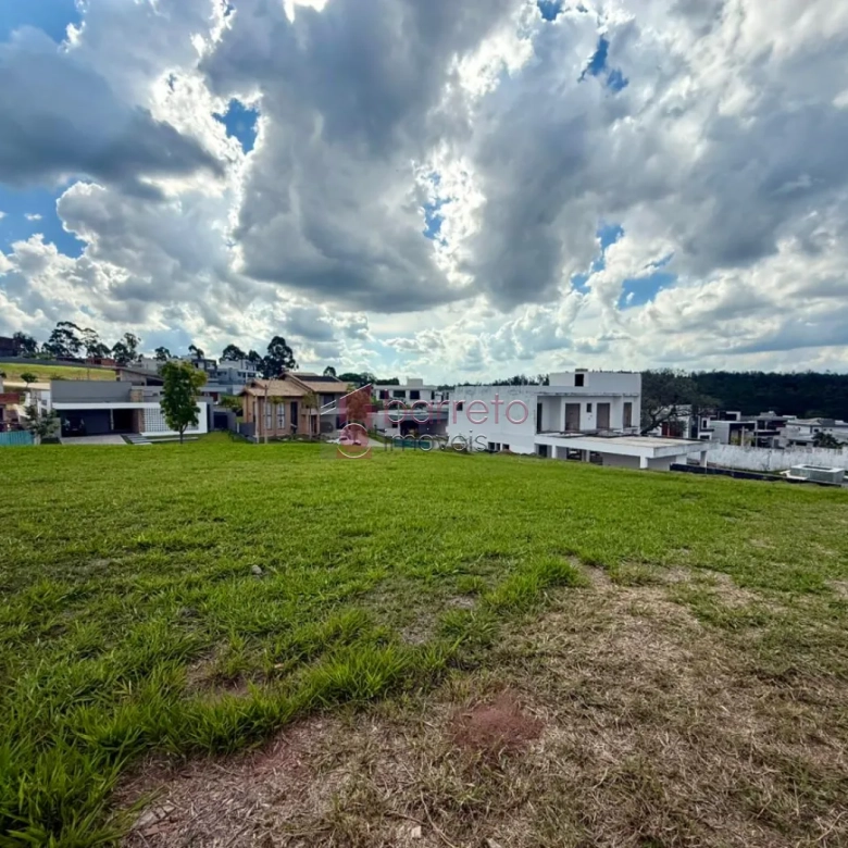 TERRENO COM ÓTIMA TOPOGRAFIA À VENDA NO CONDOMÍNIO TERRAS DA ALVORADA EM ITUPEVA/SP