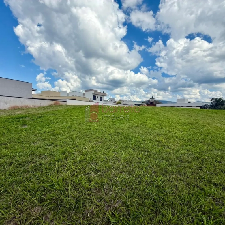 TERRENO COM ÓTIMA TOPOGRAFIA À VENDA NO CONDOMÍNIO TERRAS DA ALVORADA EM ITUPEVA/SP