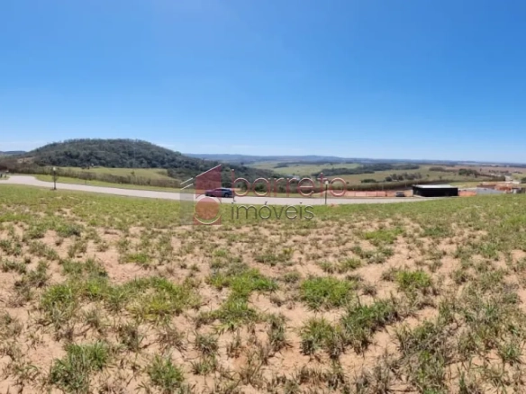 TERRENO PLANO À VENDA NO CONDOMÍNIO FAZENDA SERRA AZUL II EM ITUPEVA/SP