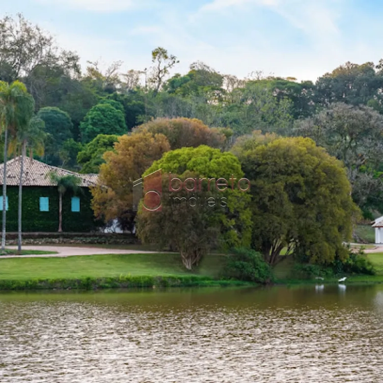 TERRENO PLANO À VENDA NO CONDOMÍNIO FAZENDA SERRA AZUL II EM ITUPEVA/SP