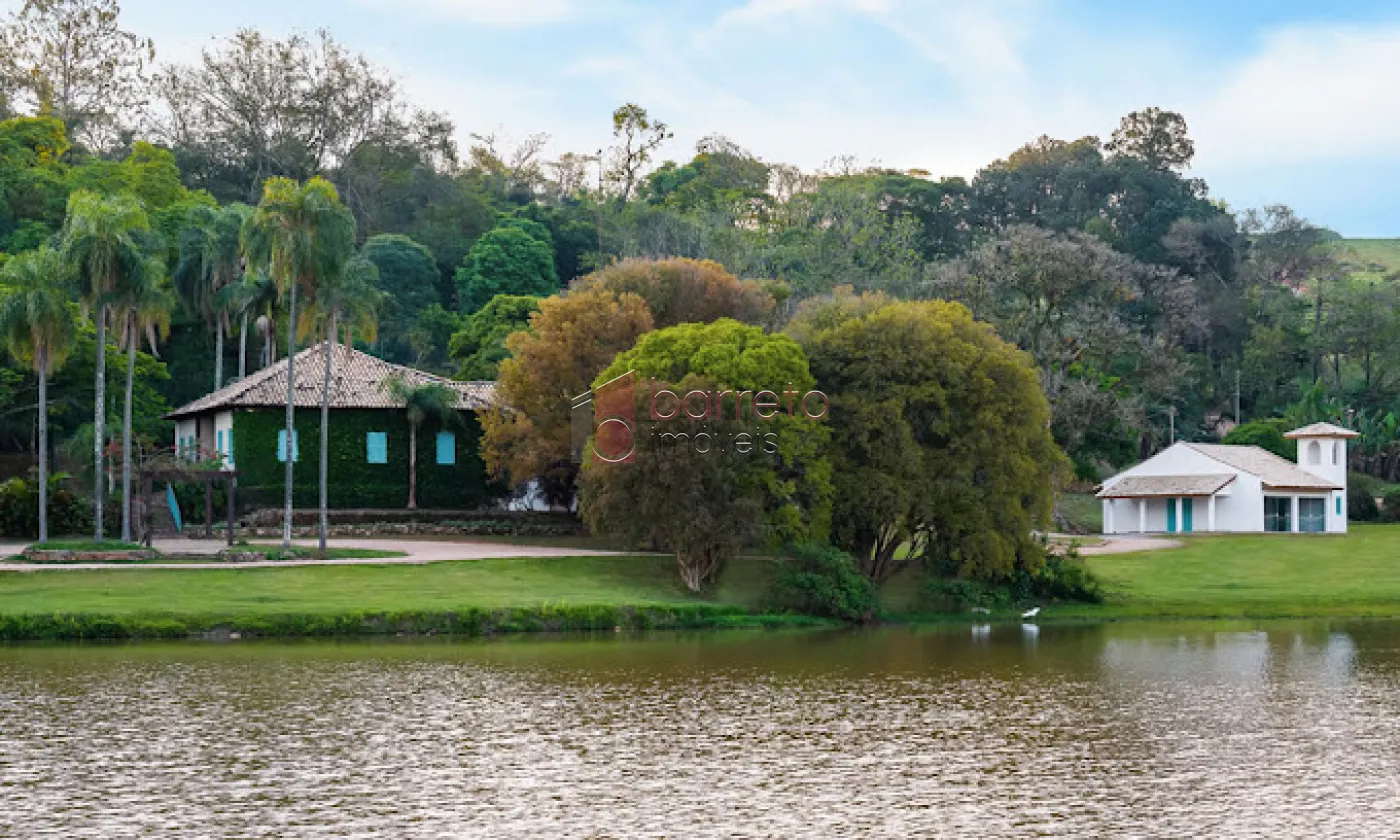 TERRENO PLANO À VENDA NO CONDOMÍNIO FAZENDA SERRA AZUL II EM ITUPEVA/SP
