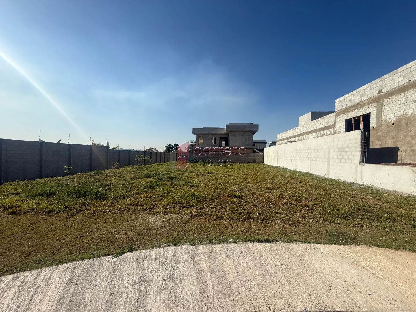 TERRENO PLANO À VENDA NO CONDOMÍNIO PECAN TOWN E COUNTRY EM ITUPEVA/SP