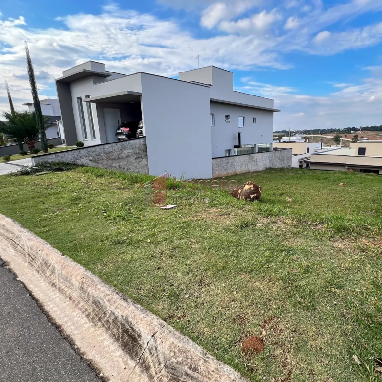 TERRENO À VENDA NO CONDOMÍNIO GRAN VILLE SÃO VENÂNCIO – FASE 03 – ITUPEVA/SP