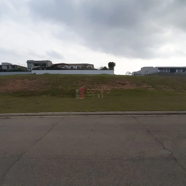 TERRENO PLANO À VENDA NO CONDOMÍNIO FAZENDA SERRA AZUL II EM ITUPEVA/SP