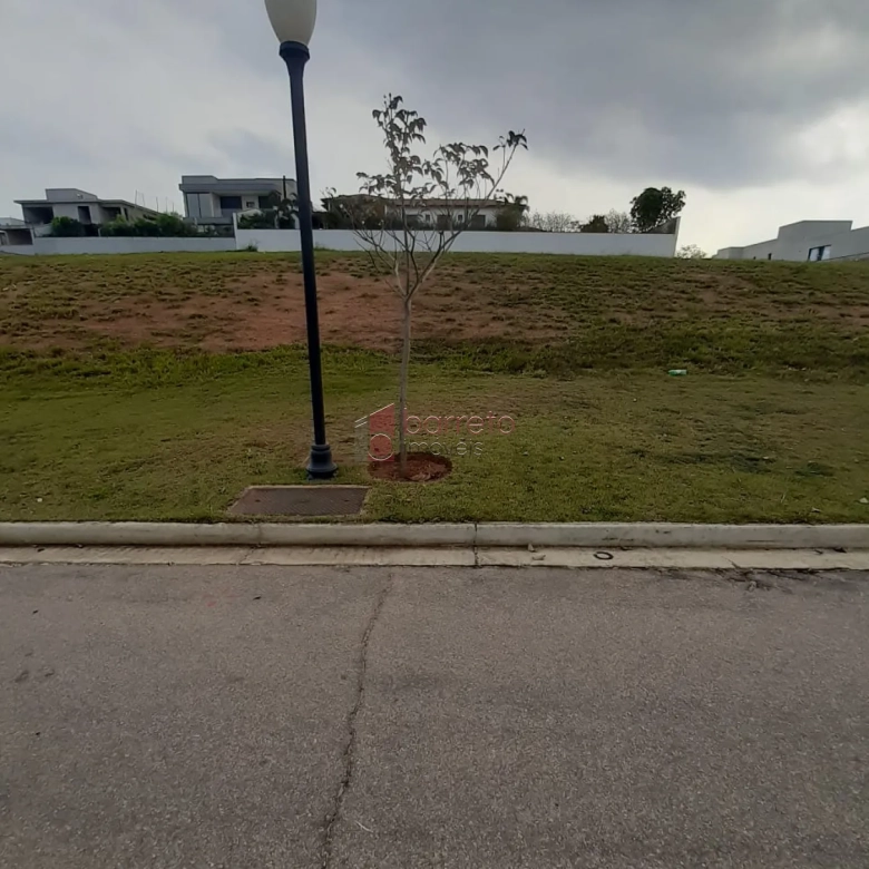 TERRENO PLANO À VENDA NO CONDOMÍNIO FAZENDA SERRA AZUL II EM ITUPEVA/SP