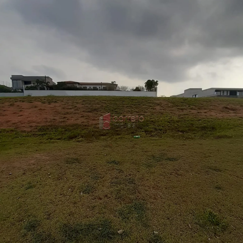 TERRENO PLANO À VENDA NO CONDOMÍNIO FAZENDA SERRA AZUL II EM ITUPEVA/SP