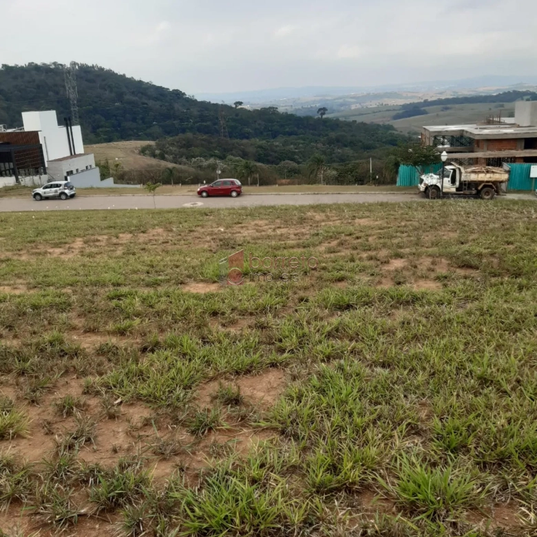 TERRENO PLANO À VENDA NO CONDOMÍNIO FAZENDA SERRA AZUL II EM ITUPEVA/SP