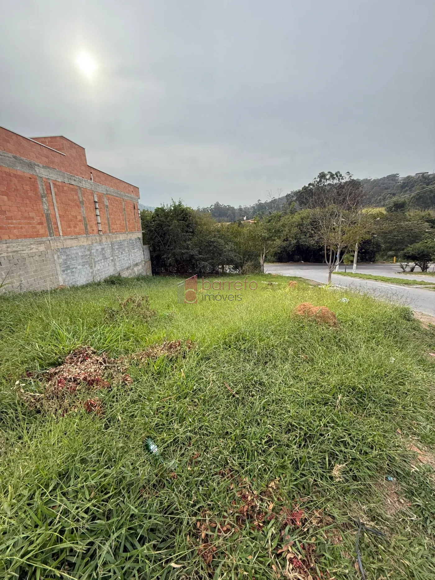 TERRENO DE ESQUINA À VENDA NO BAIRRO JARDIM ITÁLIA EM ITUPEVA/SP
