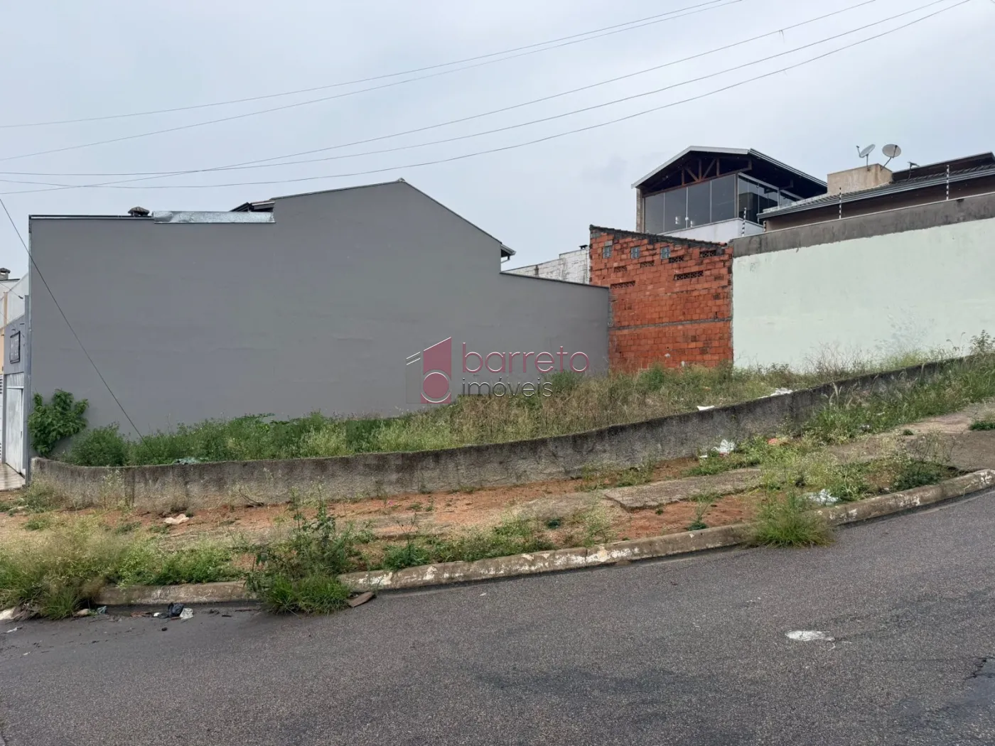 TERRENO DE ESQUINA À VENDA NO BAIRRO TERRA BRASILIS EM ITUPEVA/SP