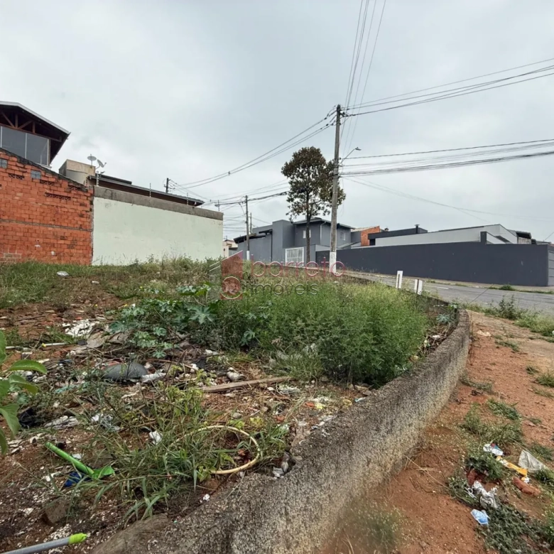 TERRENO DE ESQUINA À VENDA NO BAIRRO TERRA BRASILIS EM ITUPEVA/SP