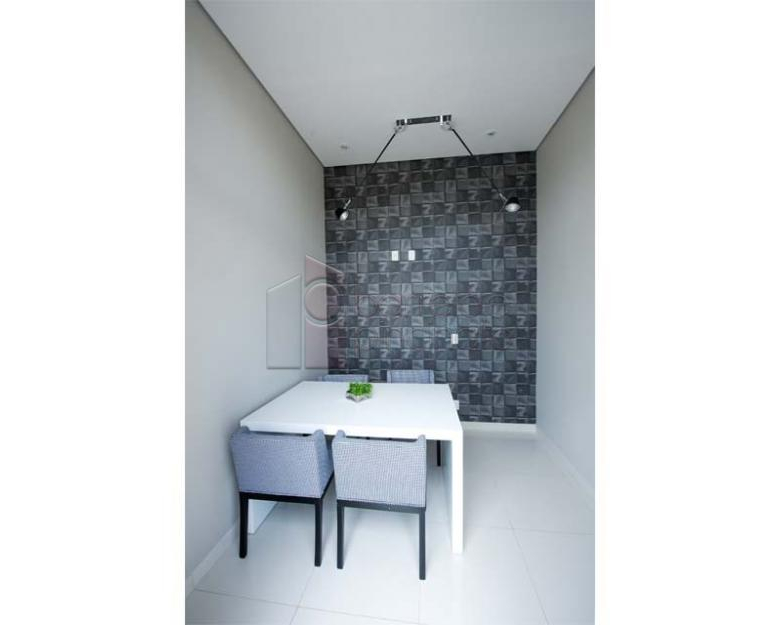APARTAMENTO À VENDA NO CONDOMÍNIO ALTA VISTA EM JUNDIAÍ/SP