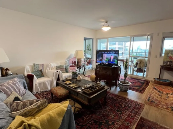 APARTAMENTO À VENDA NO CONDOMÍNIO RESERVA ALTA VISTA EM JUNDIAÍ/SP