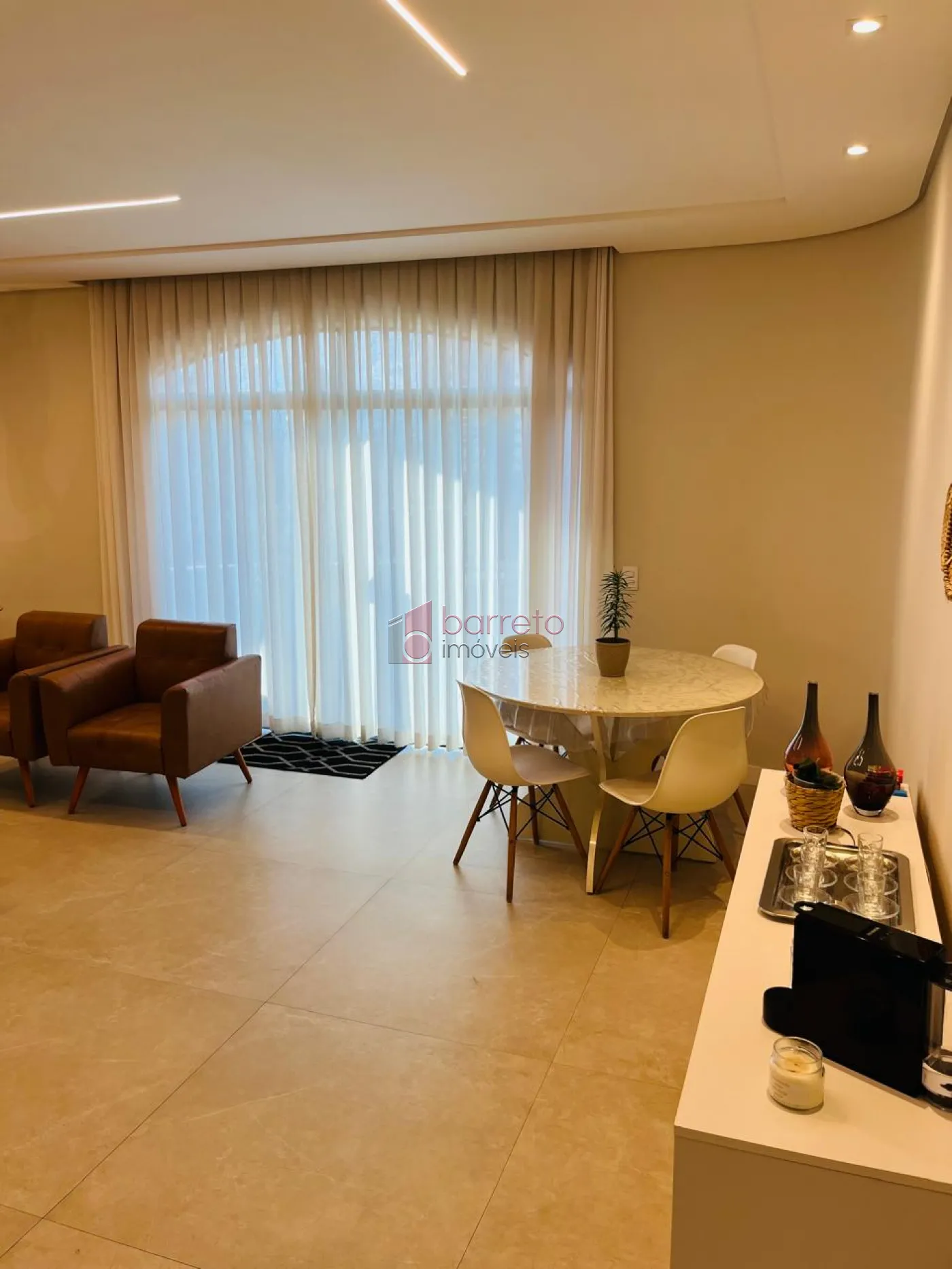 APARTAMENTO À VENDA NO CONDOMÍNIO MAISON BELA VISTA EM JUNDIAÍ/SP