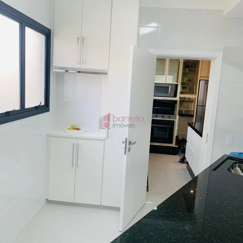 APARTAMENTO À VENDA NO CONDOMÍNIO MAISON BELA VISTA EM JUNDIAÍ/SP