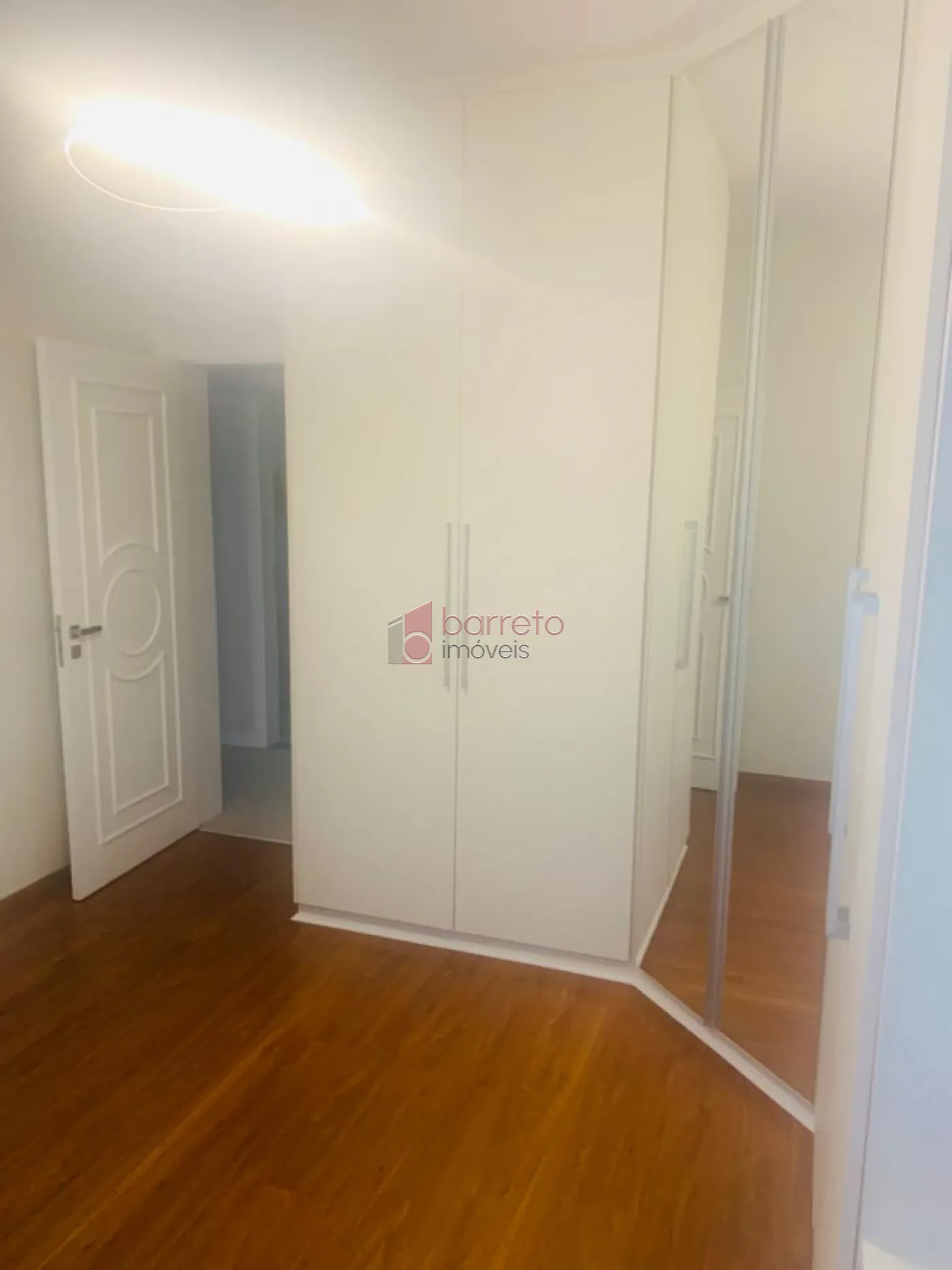 APARTAMENTO À VENDA NO CONDOMÍNIO MAISON BELA VISTA EM JUNDIAÍ/SP
