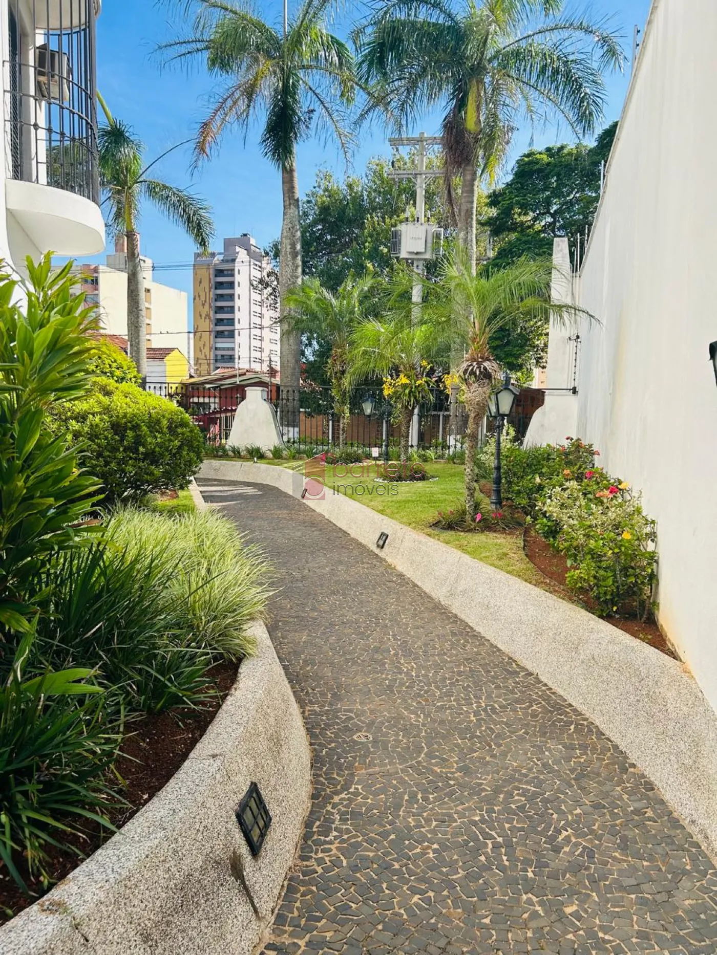 APARTAMENTO À VENDA NO CONDOMÍNIO MAISON BELA VISTA EM JUNDIAÍ/SP