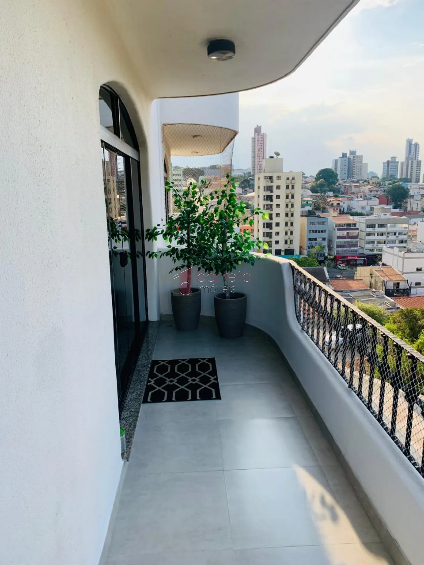 APARTAMENTO À VENDA NO CONDOMÍNIO MAISON BELA VISTA EM JUNDIAÍ/SP