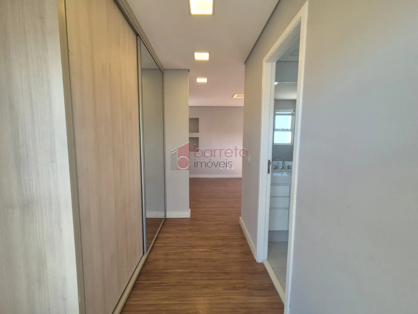 COBERTURA PARA LOCAÇÃO E VENDA NO EDIFÍCIO ALTA VISTA – JUNDIAÍ/SP