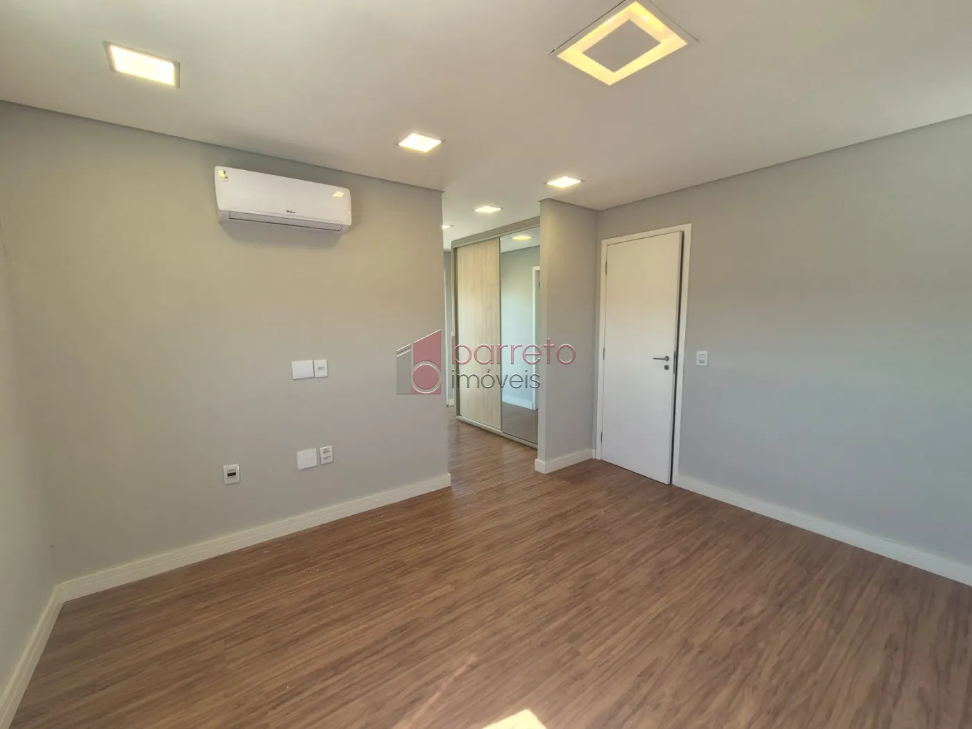 COBERTURA PARA LOCAÇÃO E VENDA NO EDIFÍCIO ALTA VISTA – JUNDIAÍ/SP